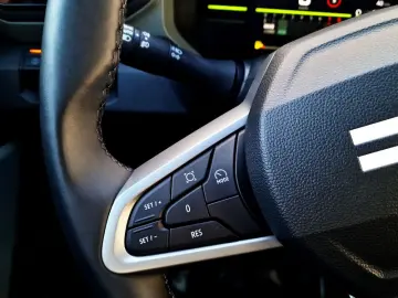 DACIA DUSTER 1.2 TCe MHEV 130CP Extreme 4X4