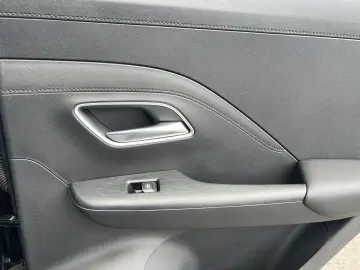 MG ZS 1.5 Benzina 116 CP   SUV   Camera   CarPlay   Garantie