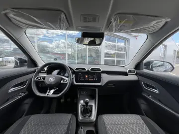 MG ZS 1.5 Benzina 116 CP   SUV   Camera   CarPlay   Garantie