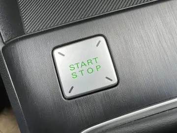 MG ZS 1.5 Benzina 116 CP   SUV   Camera   CarPlay   Garantie