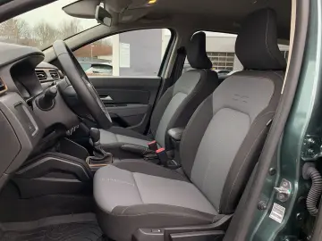 DACIA DUSTER EXTREME TCe 150 EDC LED NAVI 360 KAMERA