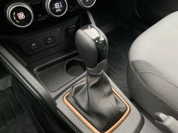 DACIA DUSTER EXTREME TCe 150 EDC LED NAVI 360 KAMERA