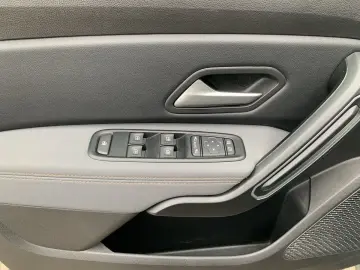 DACIA DUSTER EXTREME TCe 150 EDC LED NAVI 360 KAMERA