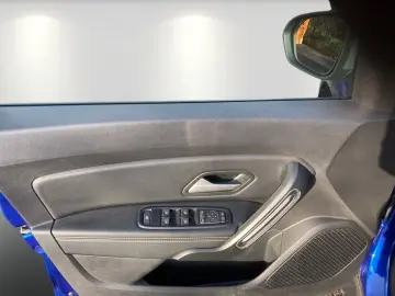 DACIA Duster Journey TCe 150 AT Navi Klima SHZ RFK