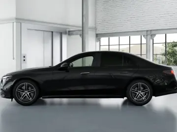 MERCEDES-BENZ E 220 d 4M AMG-Sport Super Pano Stdhz &hellip;