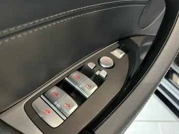 BMW X4 xDr20i M-Sport HUD Laser Keyless