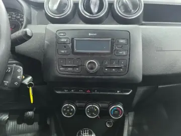 DACIA DUSTER 1.5 Blue dCi 115 Comfort 4WD