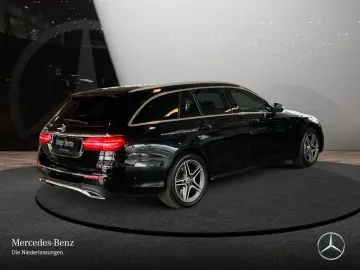 MERCEDES-BENZ E 300 de T AMG Fahrass AHK RFK Ambient…