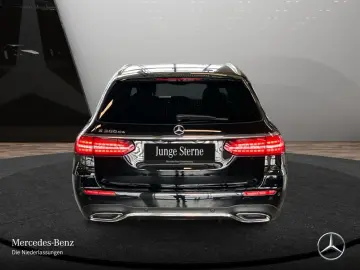 MERCEDES-BENZ E 300 de T AMG Fahrass AHK RFK Ambient…