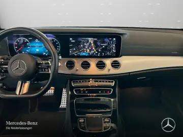 MERCEDES-BENZ E 300 de T AMG Fahrass AHK RFK Ambient…