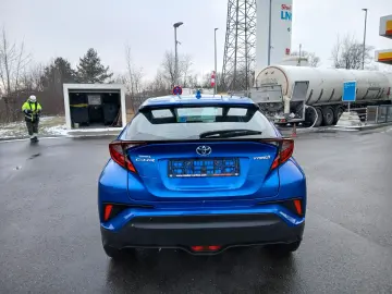 TOYOTA C-HR 1.8 Hybrid KAMERA NAVI LED KEYLESS SITZHEI