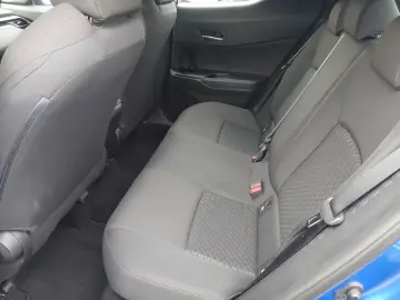 TOYOTA C-HR 1.8 Hybrid KAMERA NAVI LED KEYLESS SITZHEI