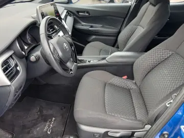 TOYOTA C-HR 1.8 Hybrid KAMERA NAVI LED KEYLESS SITZHEI