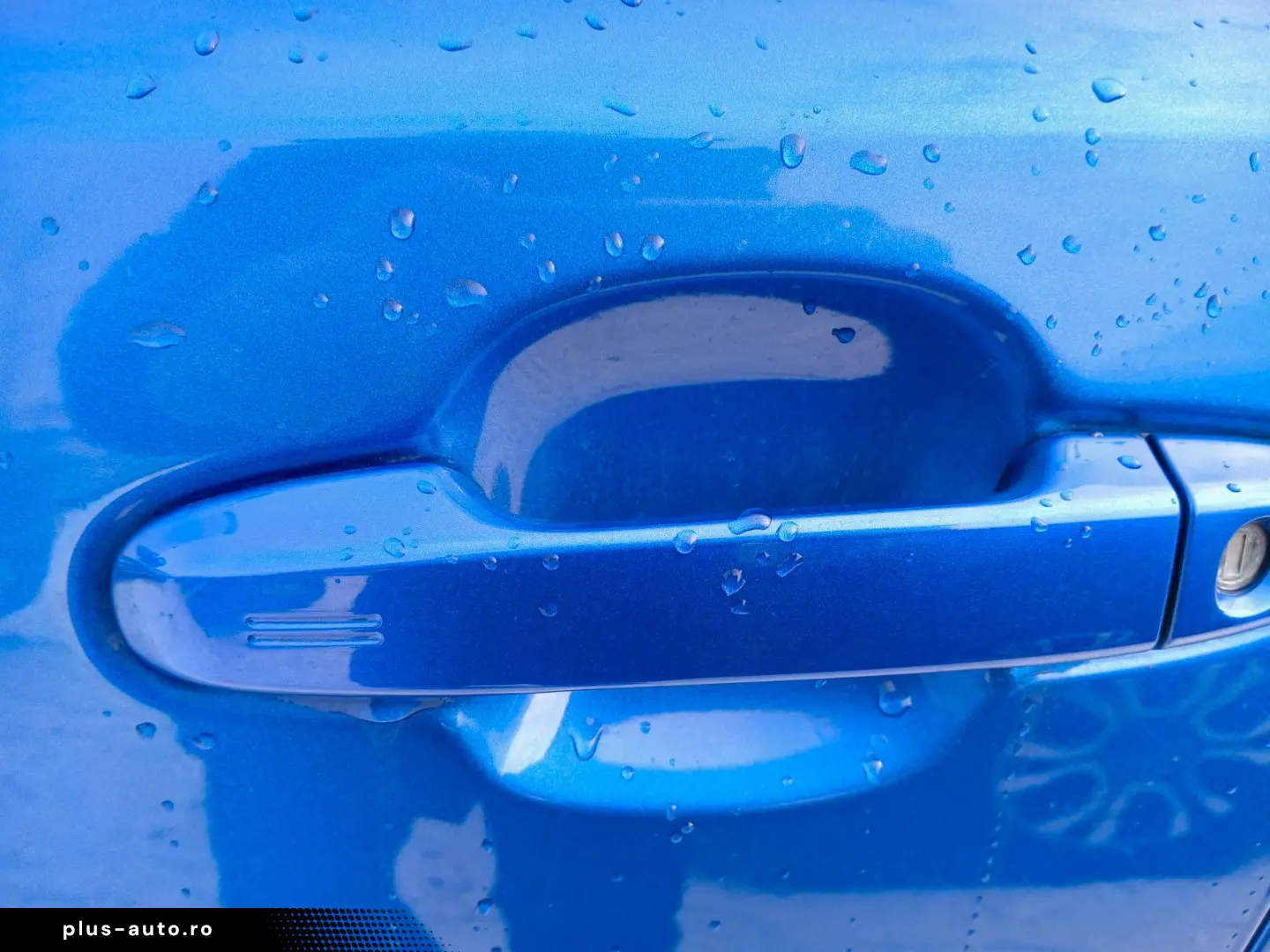 TOYOTA C-HR 1.8 Hybrid KAMERA NAVI LED KEYLESS SITZHEI