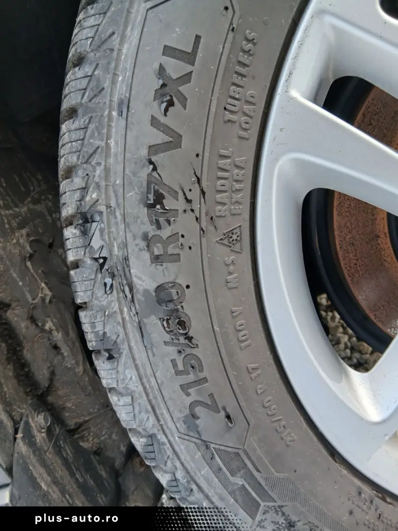 TOYOTA C-HR 1.8 Hybrid KAMERA NAVI LED KEYLESS SITZHEI