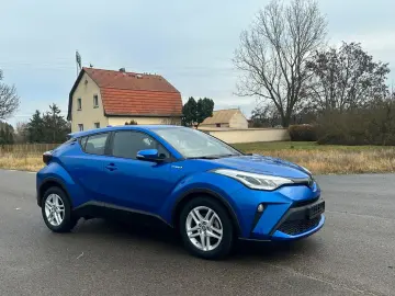 TOYOTA C-HR 1.8-l-VVTi Hybrid Benzin Style  Automatik