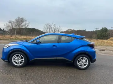 TOYOTA C-HR 1.8-l-VVTi Hybrid Benzin Style  Automatik