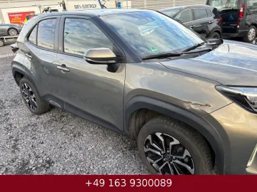 TOYOTA Yaris Cross HYBRID