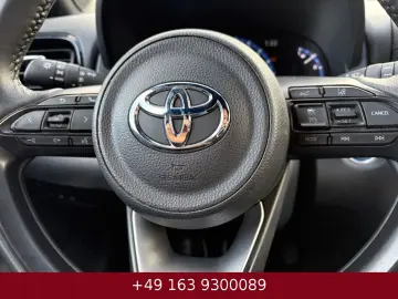 TOYOTA Yaris Cross HYBRID