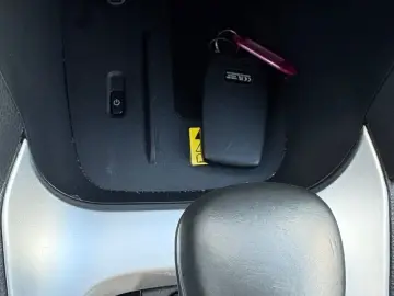 TOYOTA Yaris Cross HYBRID