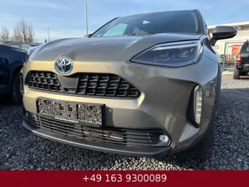 TOYOTA Yaris Cross HYBRID