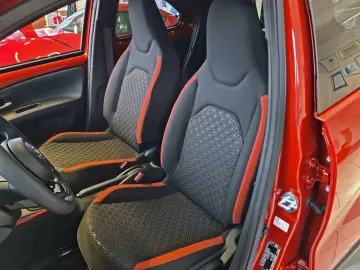 TOYOTA Aygo (X) 1.0-l-VVT-i Teamplayer