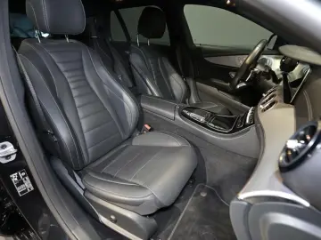 MERCEDES-BENZ E 300 de 4M T AMG LED 360' SOUND …