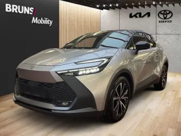 TOYOTA C-HR 1.8 Hybrid Team D