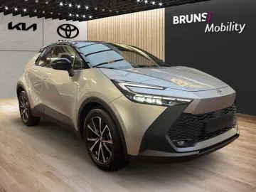 TOYOTA C-HR 1.8 Hybrid Team D