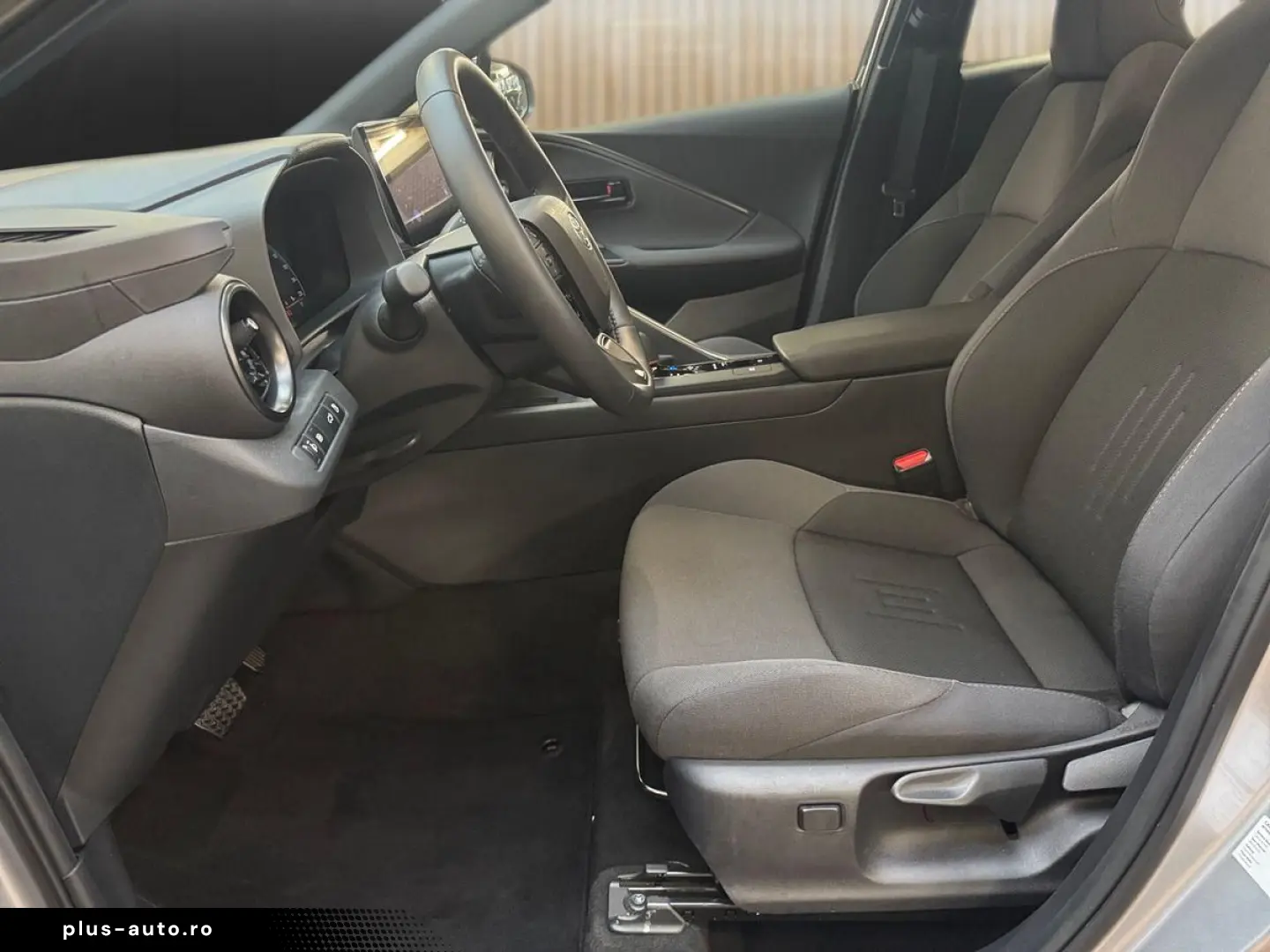 TOYOTA C-HR 1.8 Hybrid Team D