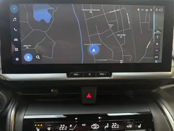 TOYOTA C-HR 1.8 Hybrid Team D