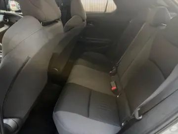 TOYOTA C-HR 1.8 Hybrid Team D