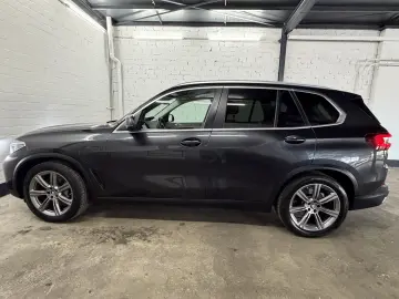 BMW X5 xDrive45e