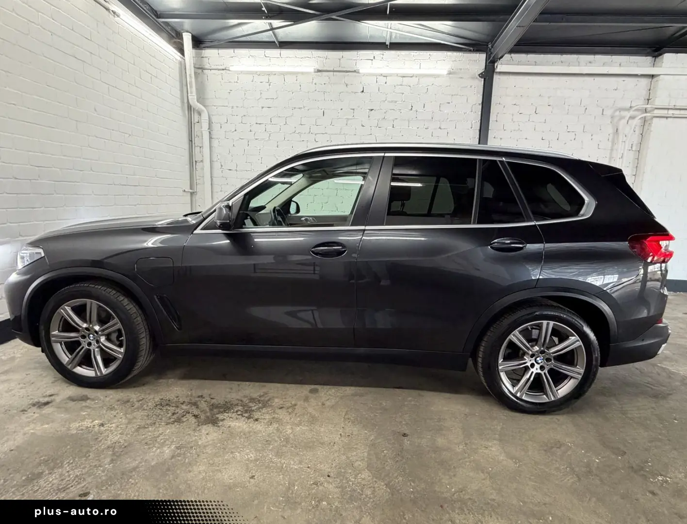 BMW X5 xDrive45e
