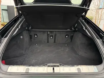 Porsche Panamera 4 Platinum Edition