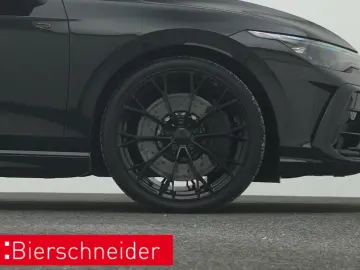 Volkswagen Golf R 8 2.0 TSI DSG 4Mo. BLACK-EDITION