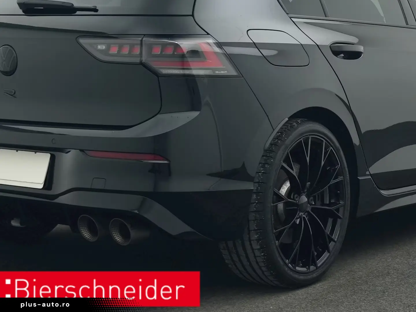 Volkswagen Golf R 8 2.0 TSI DSG 4Mo. BLACK-EDITION