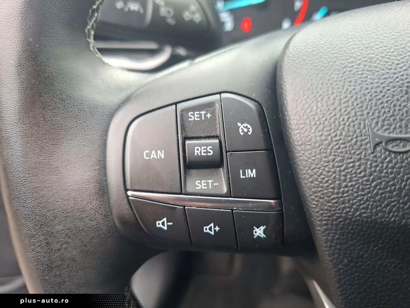 FORD Puma 1.0 EcoBoost Hybrid Aut. TITANIUM Wi-Pa