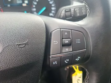 FORD Puma 1.0 EcoBoost Hybrid Aut. TITANIUM Wi-Pa