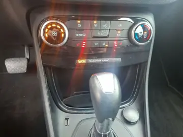 FORD Puma 1.0 EcoBoost Hybrid Aut. TITANIUM Wi-Pa