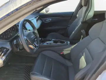 AUDI e-tron GT quattro Panorama