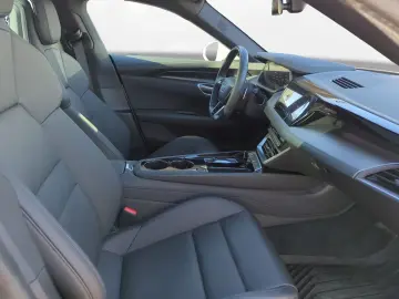 AUDI e-tron GT quattro Panorama