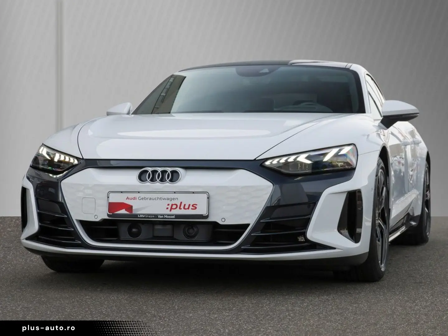 AUDI e-tron GT quattro