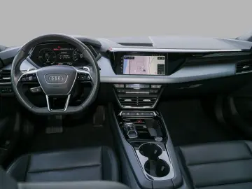 AUDI e-tron GT quattro