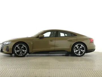 AUDI e-tron GT quattro