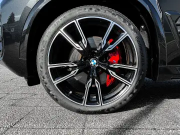 BMW X5 xDr40d MSpoPro Massage Ventil IcGlow 360