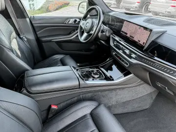 BMW X5 xDr40d MSpoPro Massage Ventil IcGlow 360