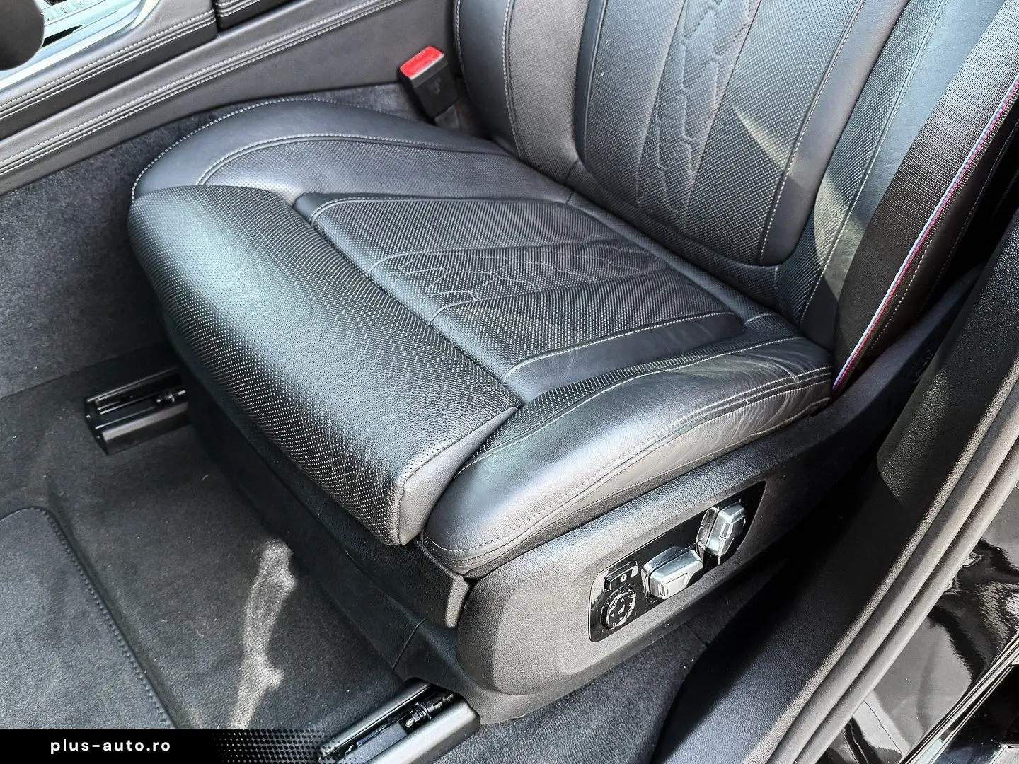 BMW X5 xDr40d MSpoPro Massage Ventil IcGlow 360