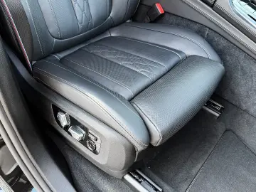 BMW X5 xDr40d MSpoPro Massage Ventil IcGlow 360