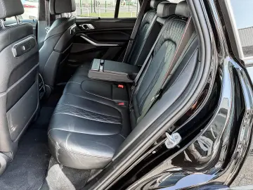 BMW X5 xDr40d MSpoPro Massage Ventil IcGlow 360